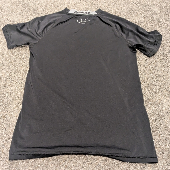 Under Armour Black Performance Tee - Picture 3 of 5